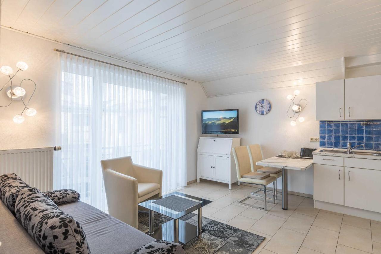 Haus Seewind Wohnung 2 Cuxhaven Exterior photo